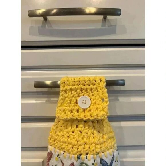 Crochet Top Kitchen-Butterfles - Picture 2 of 2